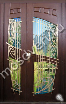 Парадная дверь с отделкой МДФ, со стеклом и ковкой - купить от производителя Мосдвери Парадная дверь с отделкой МДФ, со стеклом и ковкой